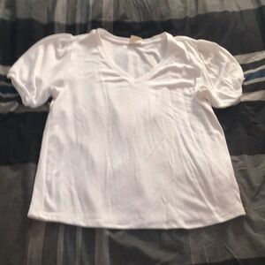 Medium white shirt